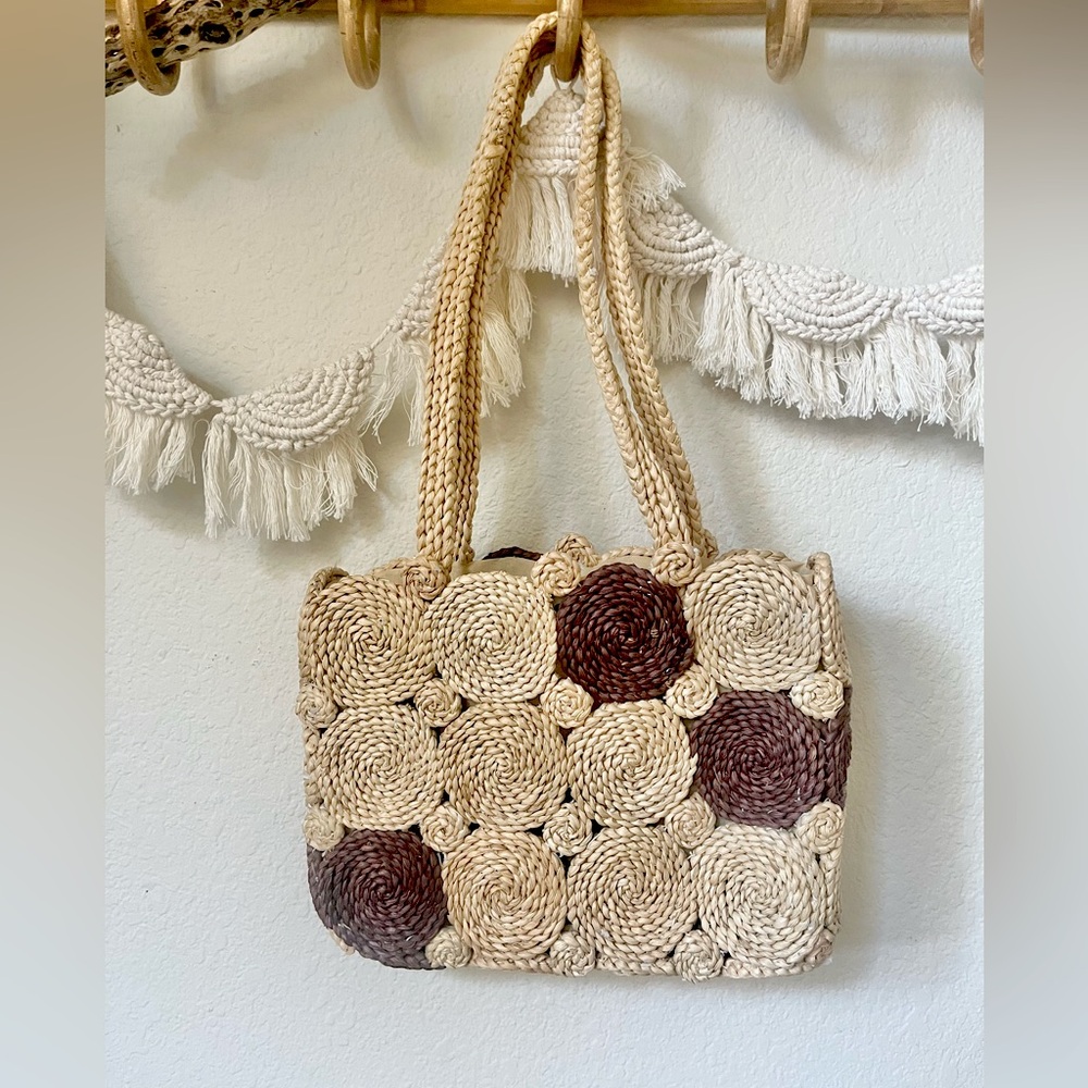 Straw bag
